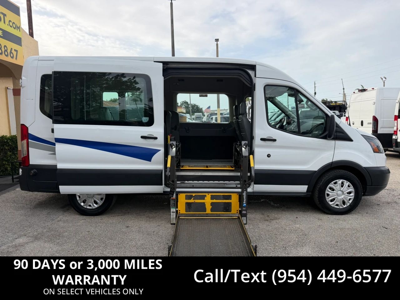 ford transit wagon 2018 1FBZX2CM3JKB06661 image ford transit wagon 2018 1FBZX2CM3JKB06661 image